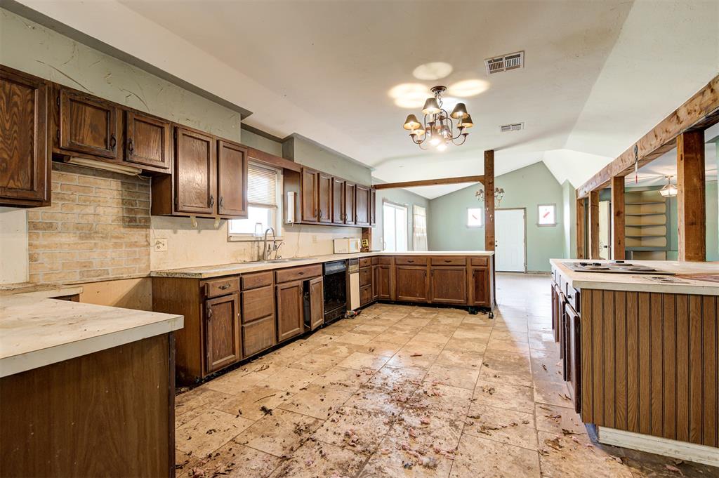 9520 NE 150th Street