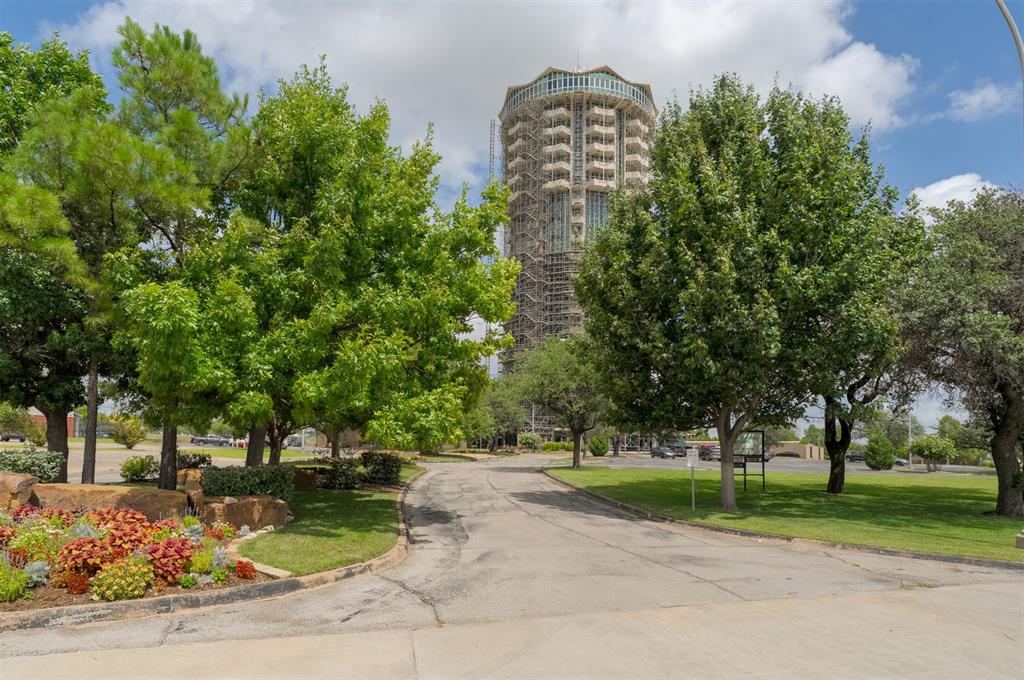 5900 Mosteller Drive Unit: 181