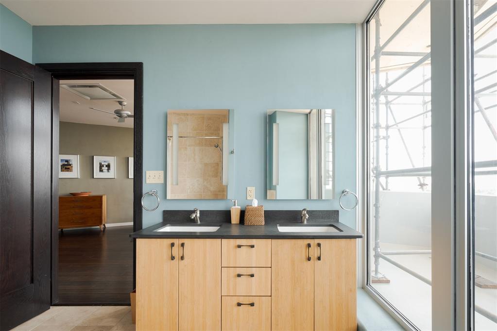 5900 Mosteller Drive Unit: 181