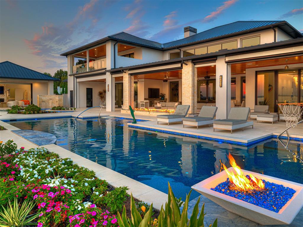 833 Mayfield Road