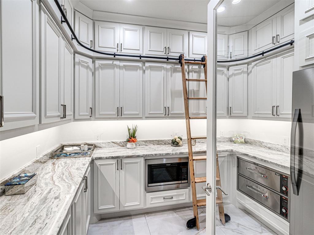 5220 NE 131st Court