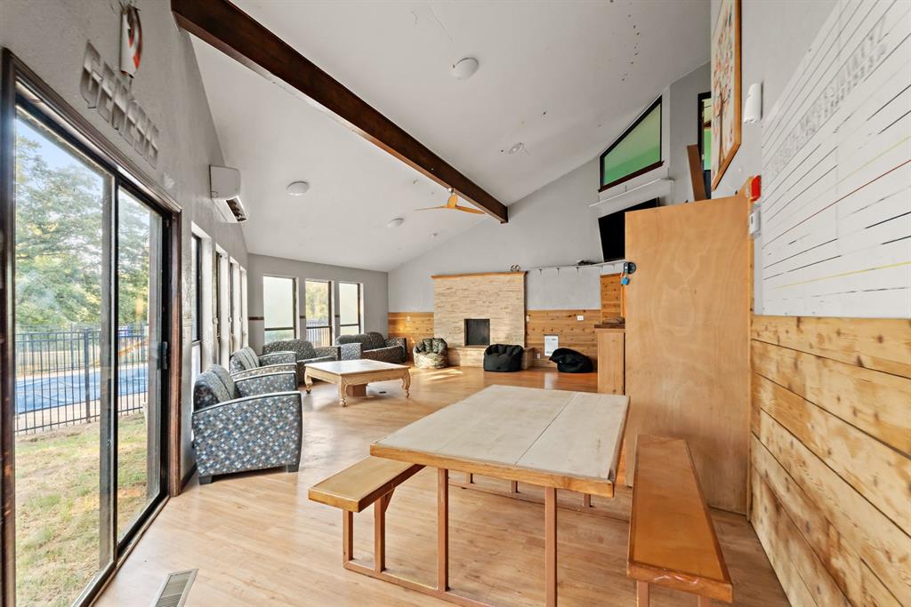 9500 NE 150th Street