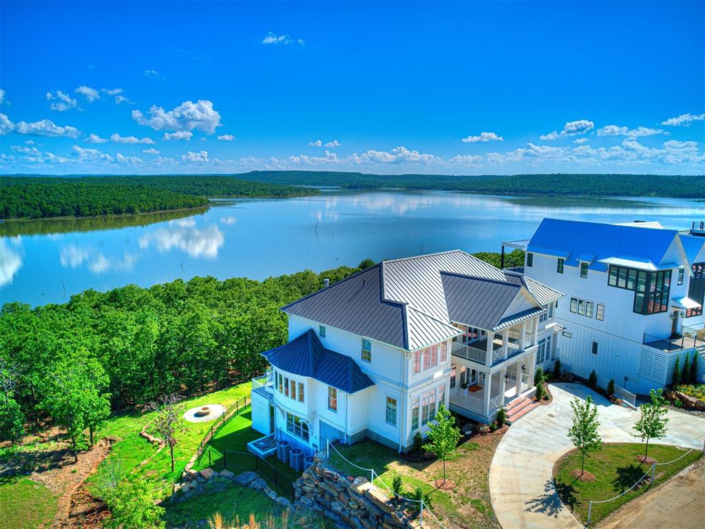 102 Lower Greenway