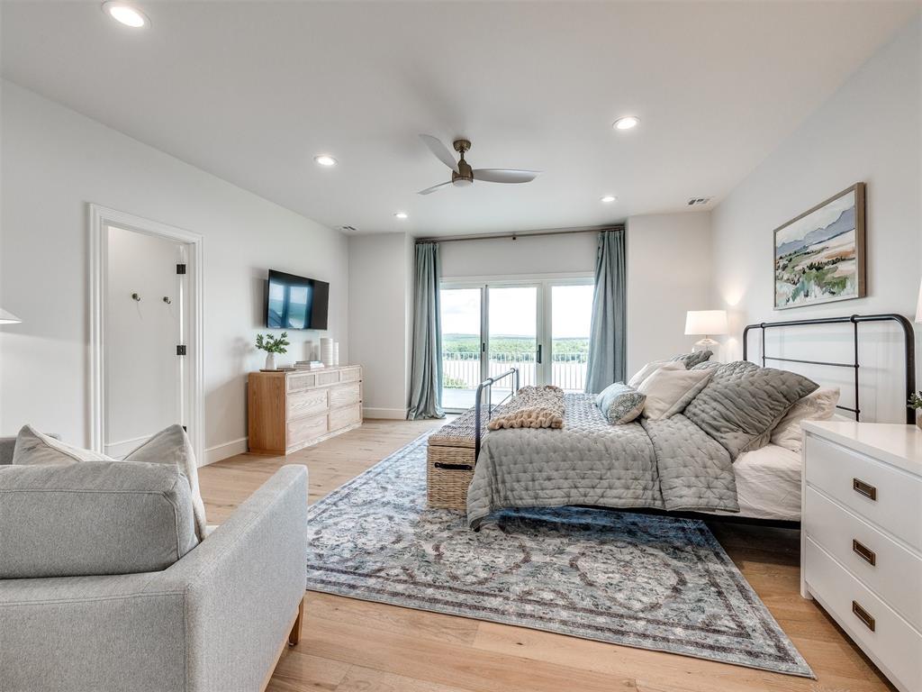 102 Lower Greenway