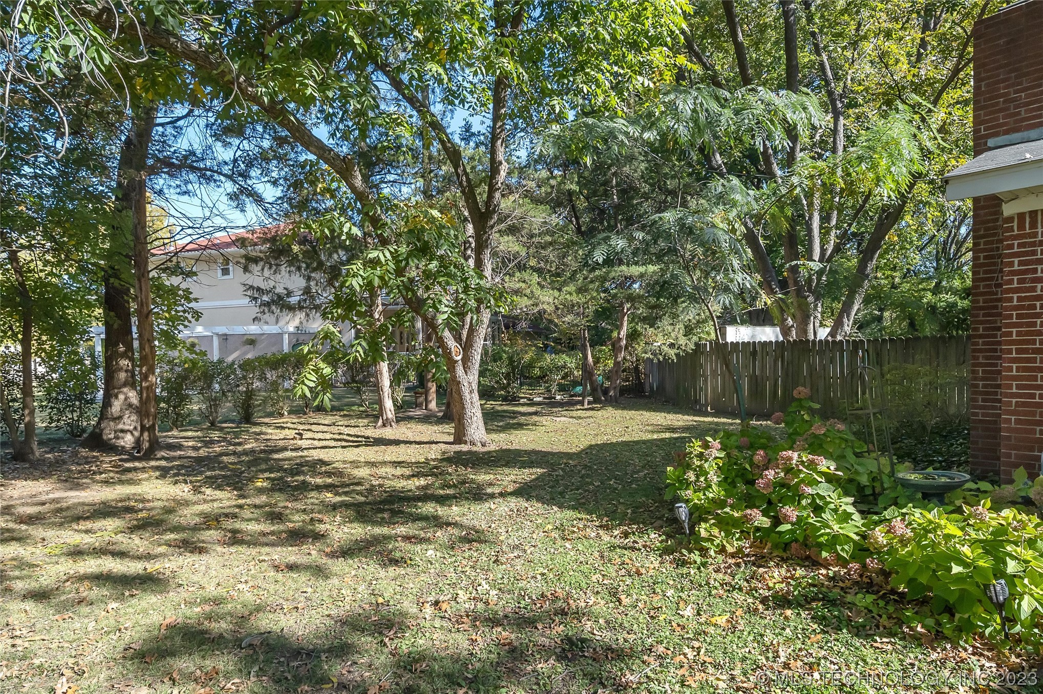 6121 S Trenton Avenue