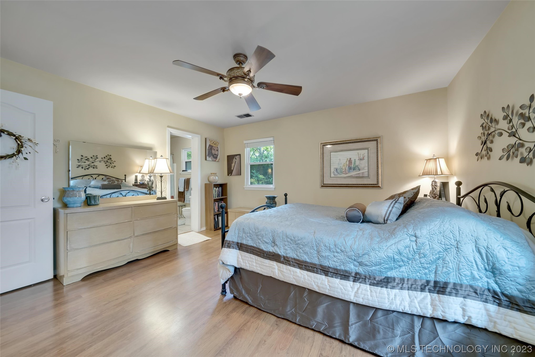 6121 S Trenton Avenue