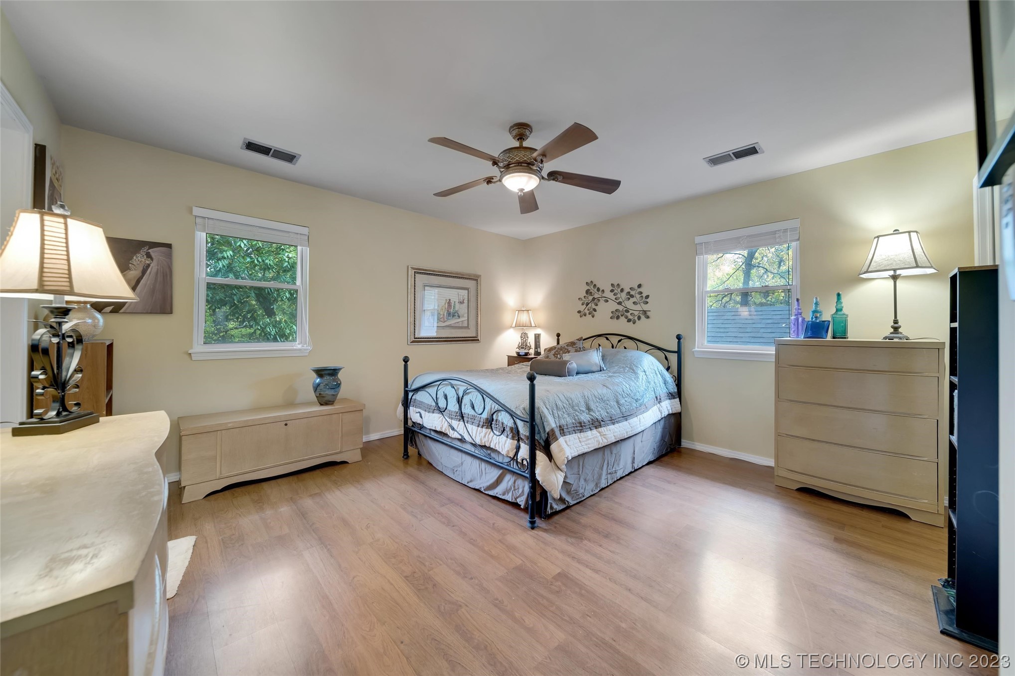 6121 S Trenton Avenue