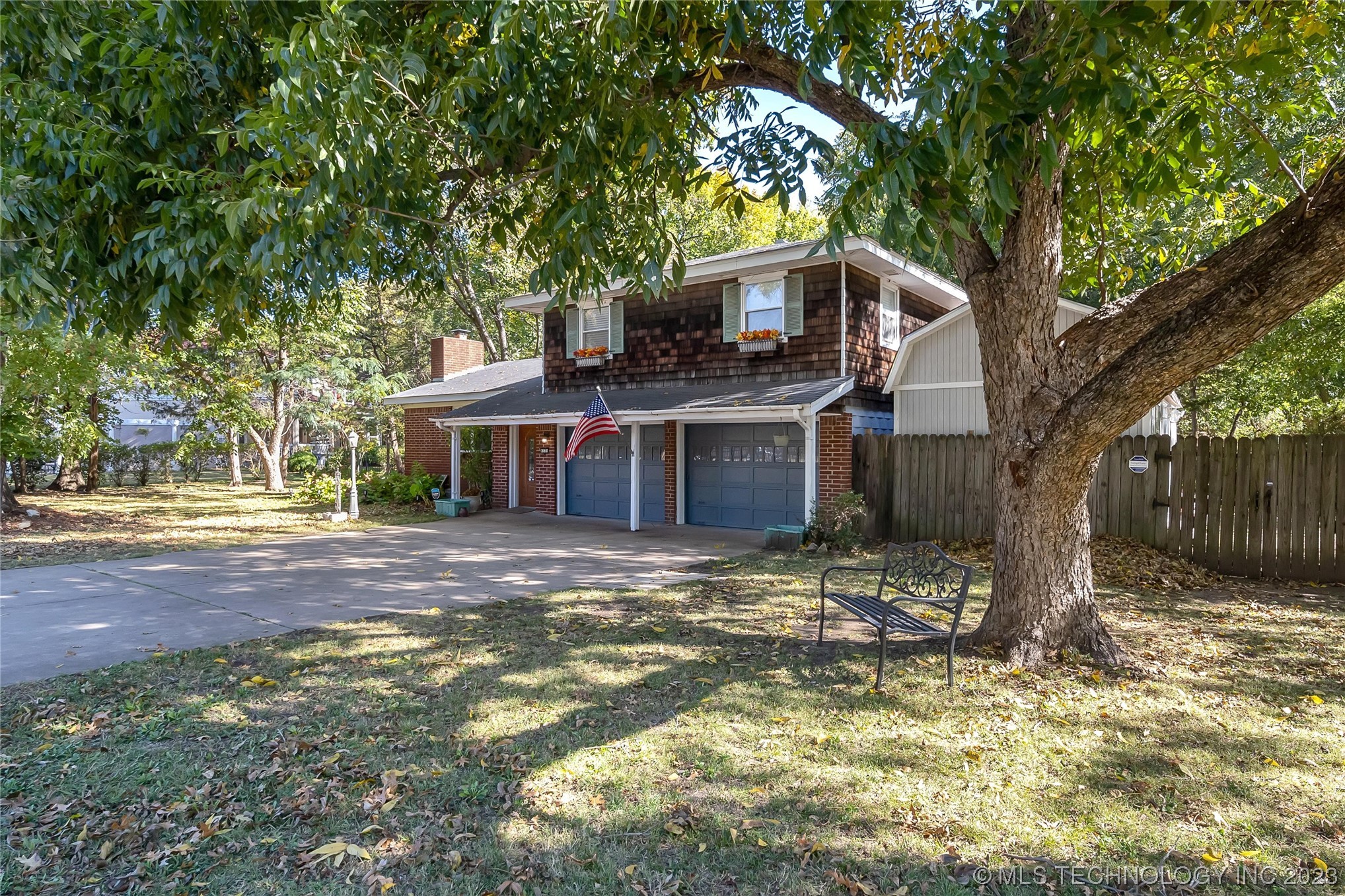 6121 S Trenton Avenue