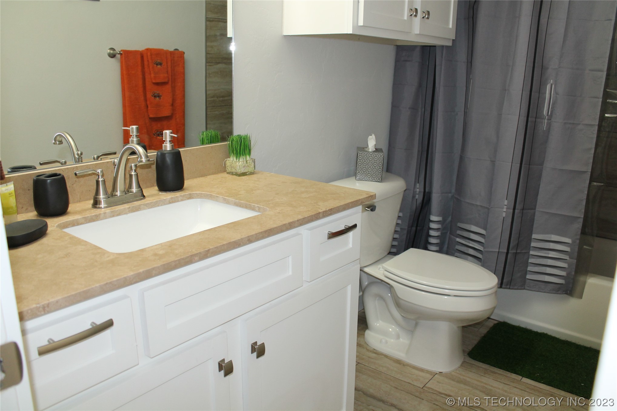 1607 S Berkshire Drive