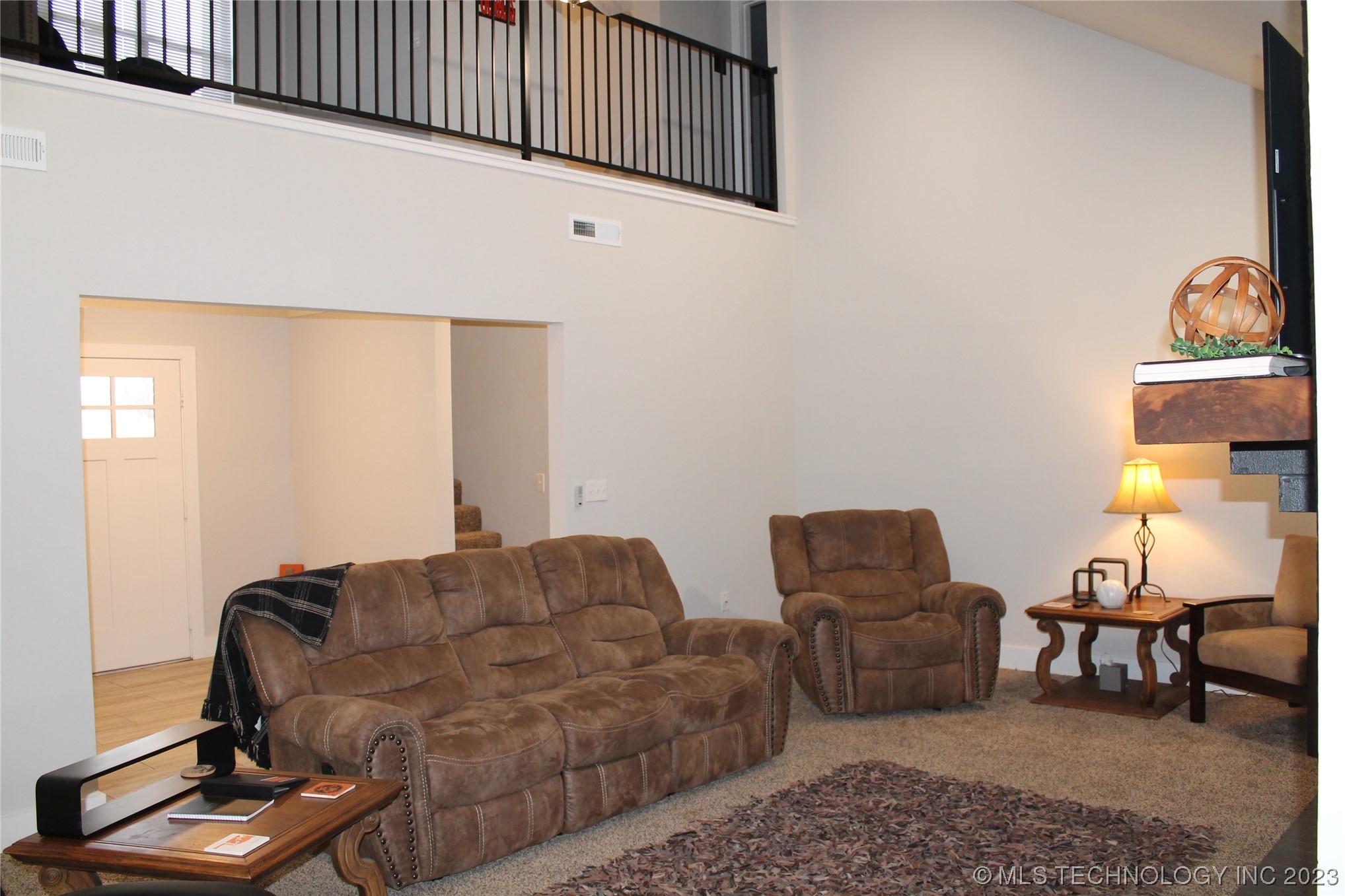 1607 S Berkshire Drive