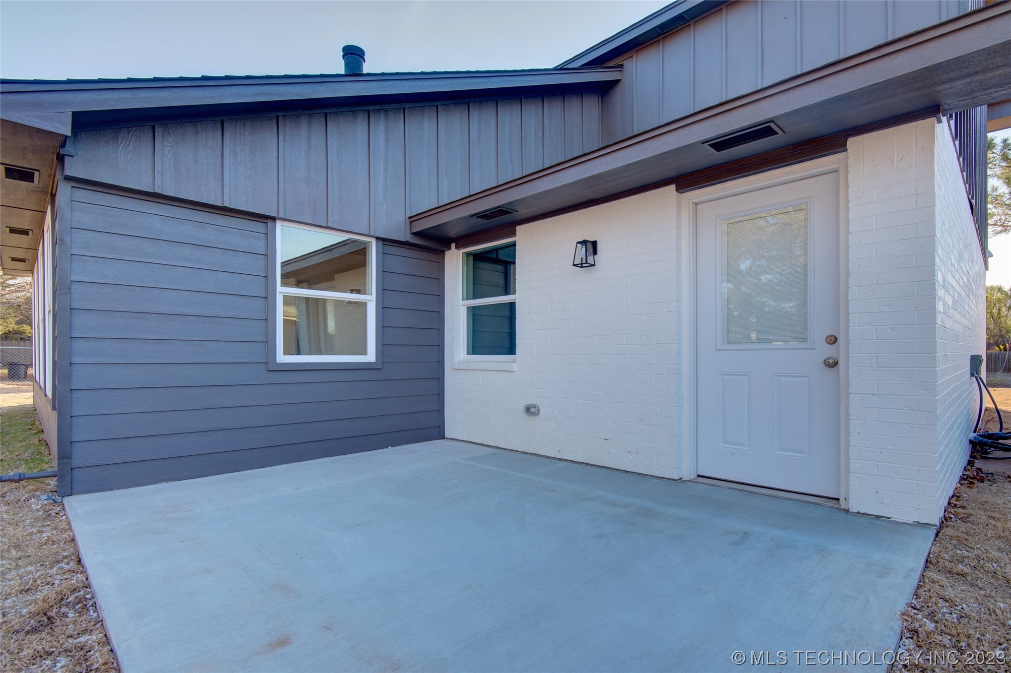 1607 S Berkshire Drive