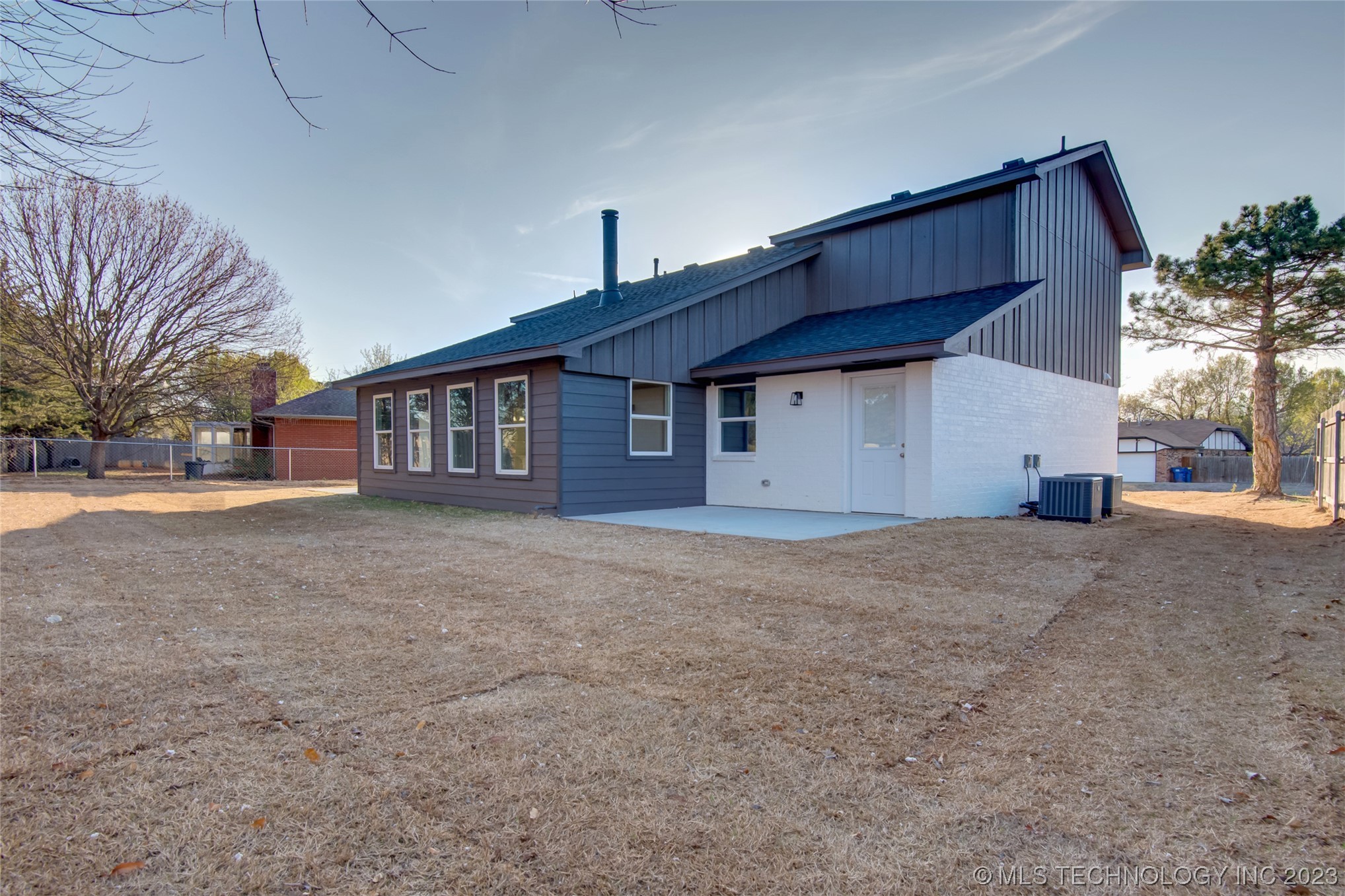 1607 S Berkshire Drive