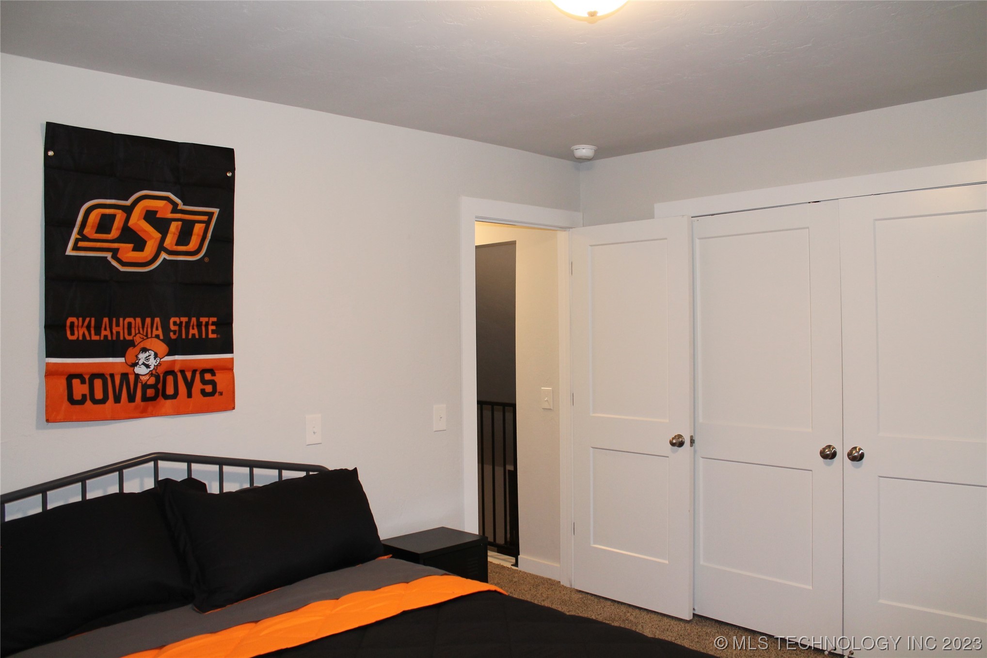 1607 S Berkshire Drive