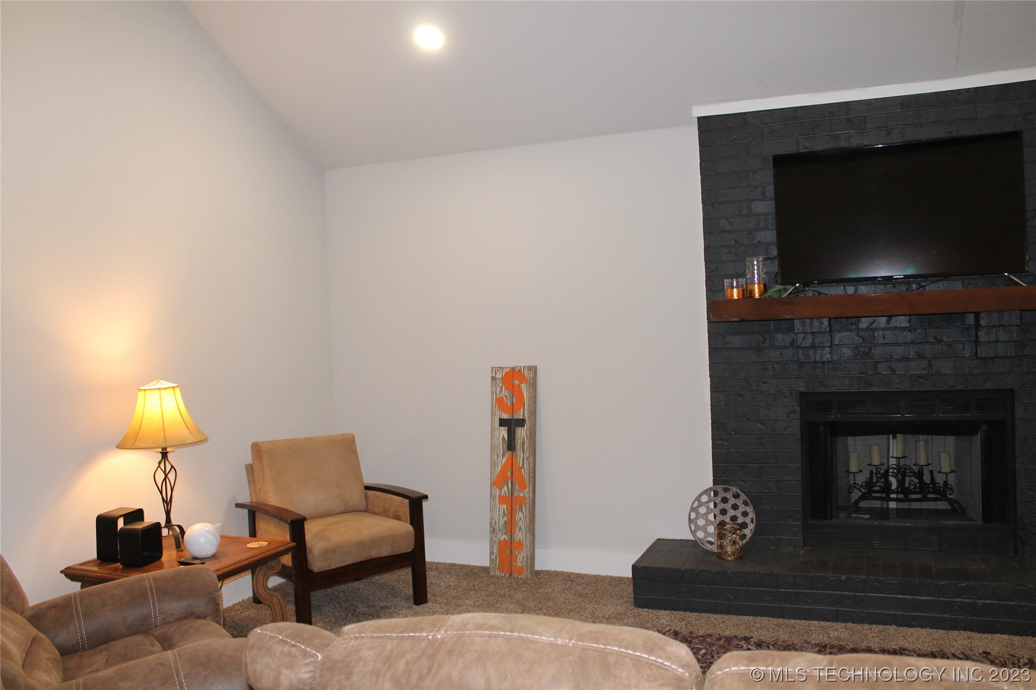 1607 S Berkshire Drive