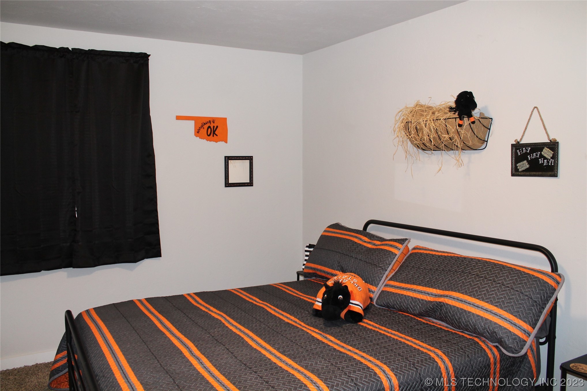 1607 S Berkshire Drive