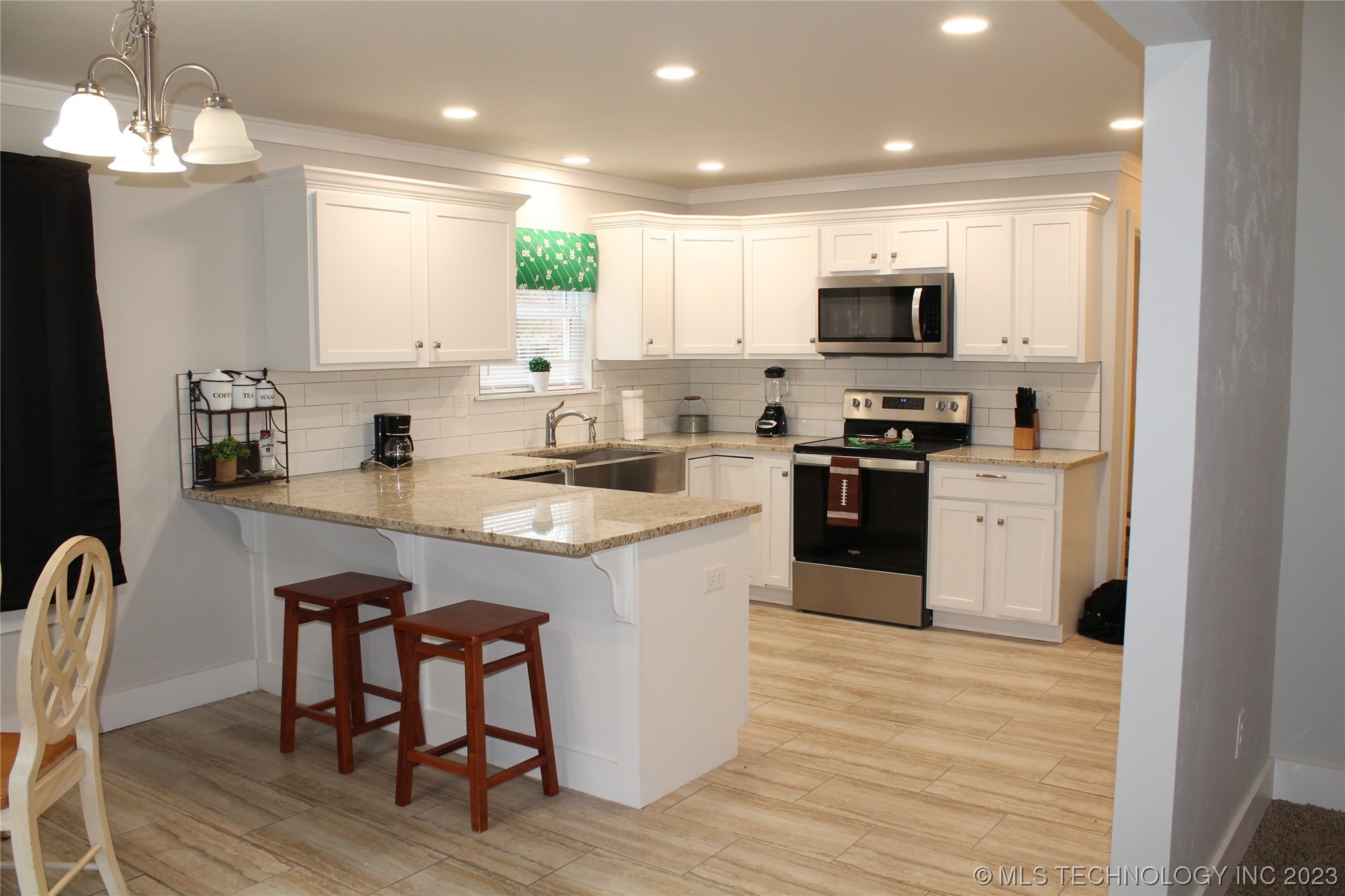 1607 S Berkshire Drive