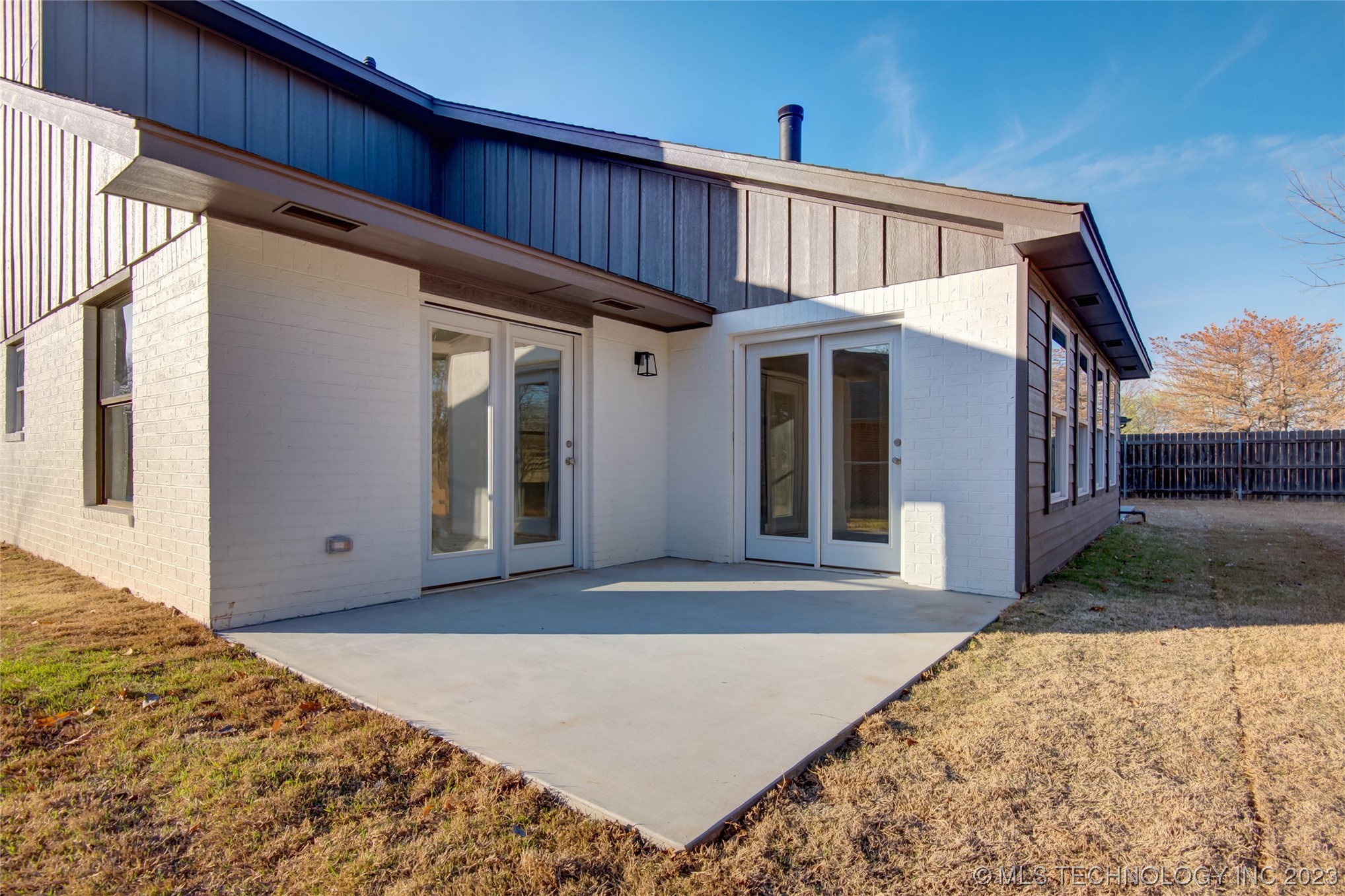 1607 S Berkshire Drive