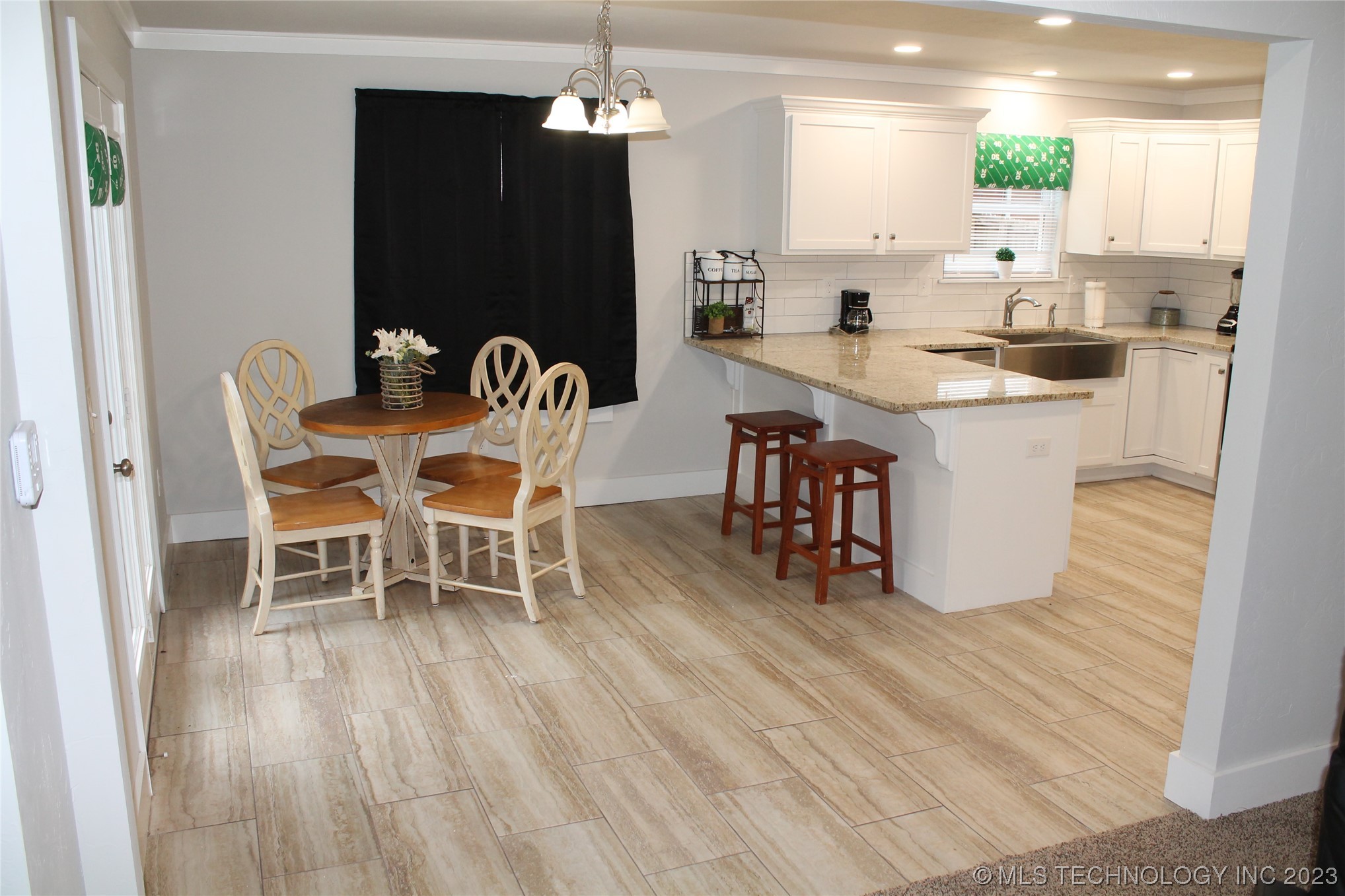 1607 S Berkshire Drive