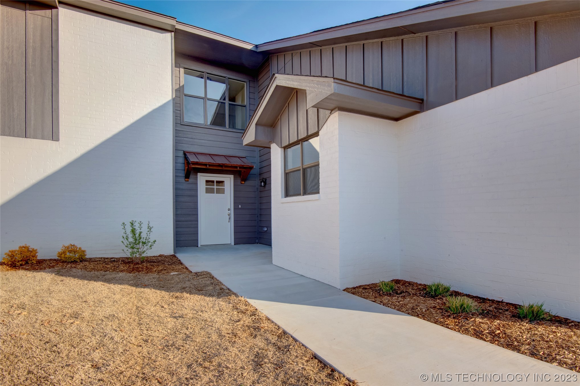 1607 S Berkshire Drive