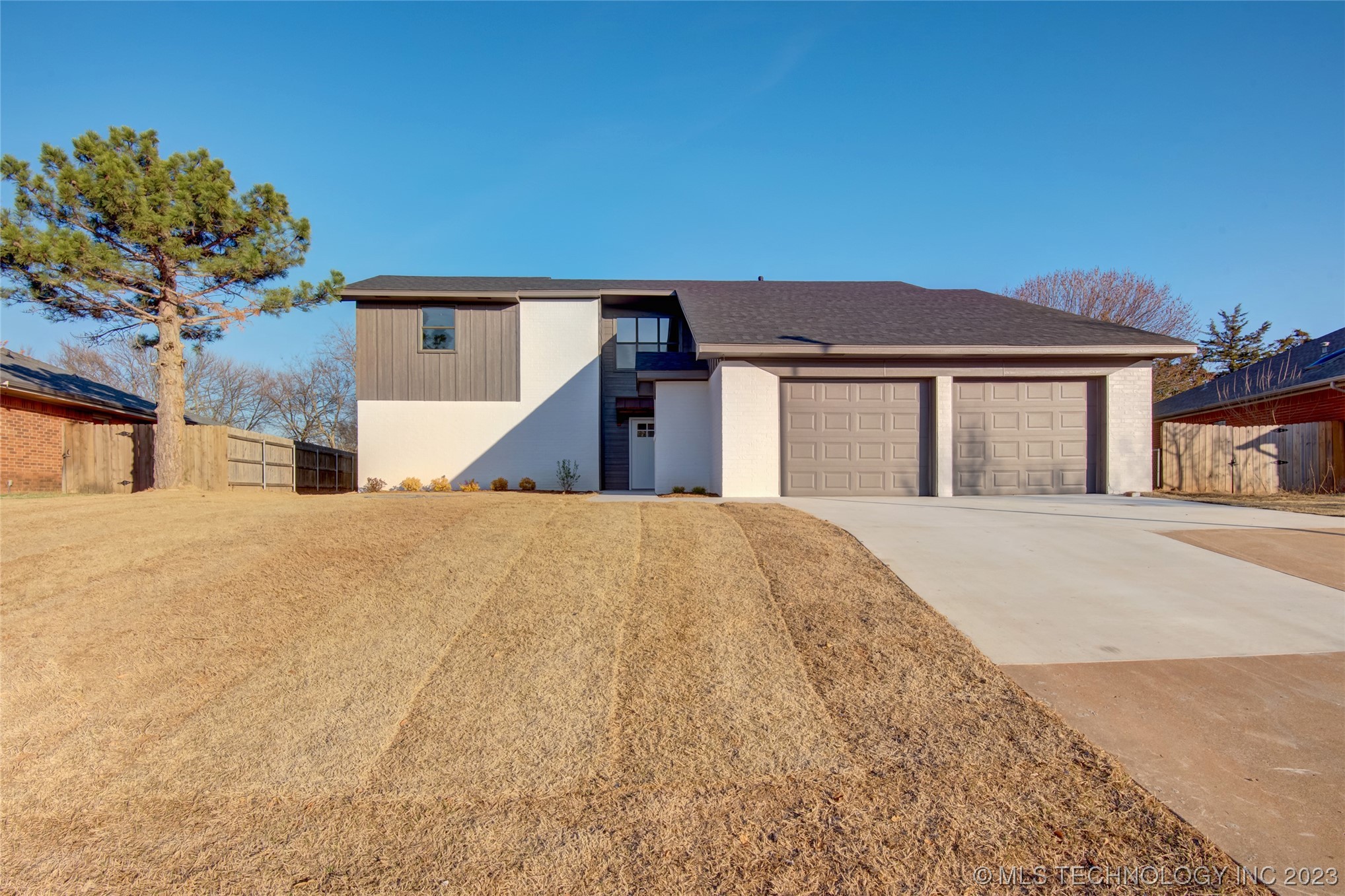 1607 S Berkshire Drive