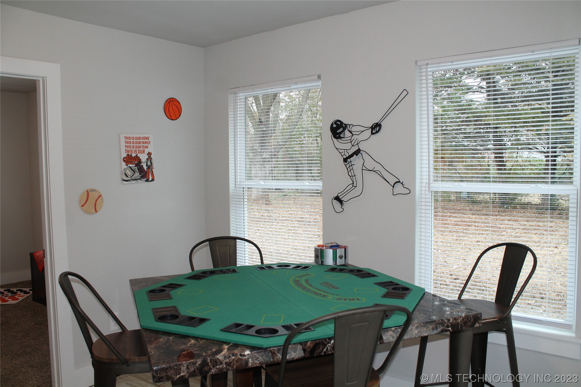 1607 S Berkshire Drive