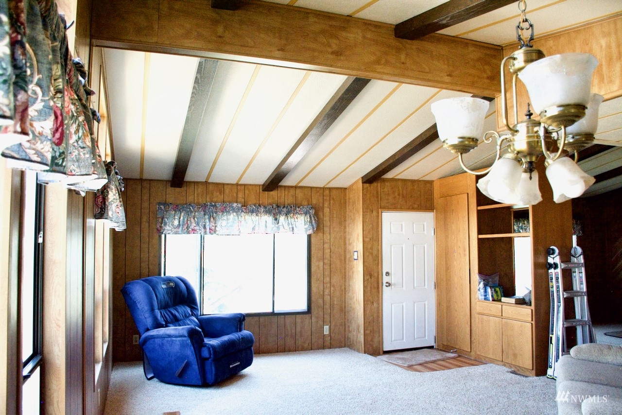 311 Washington Boulevard