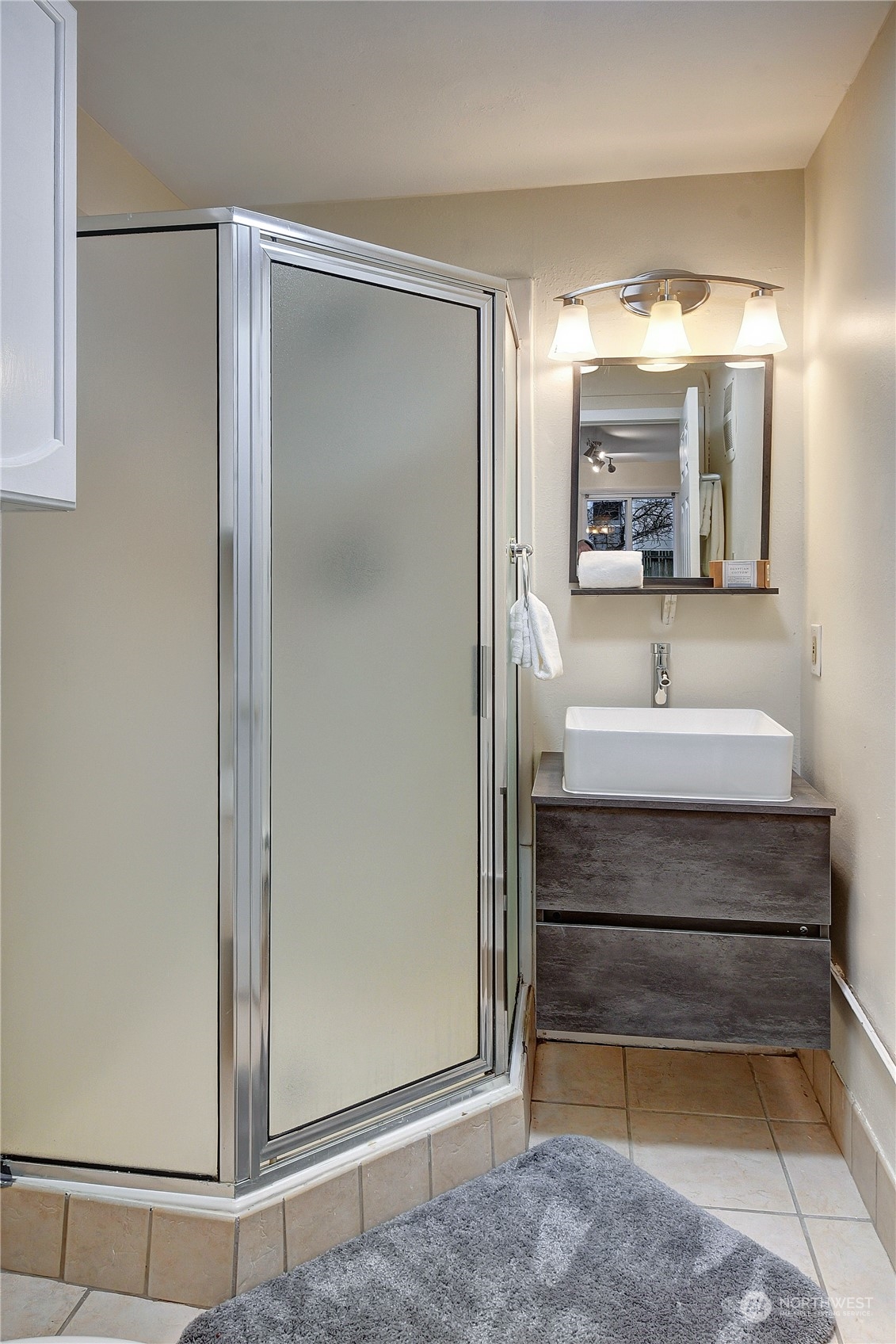 3115 Queen Anne Avenue N