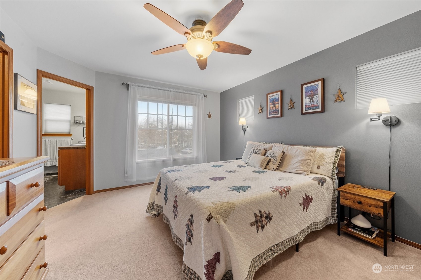 7918 Douglas Avenue SE