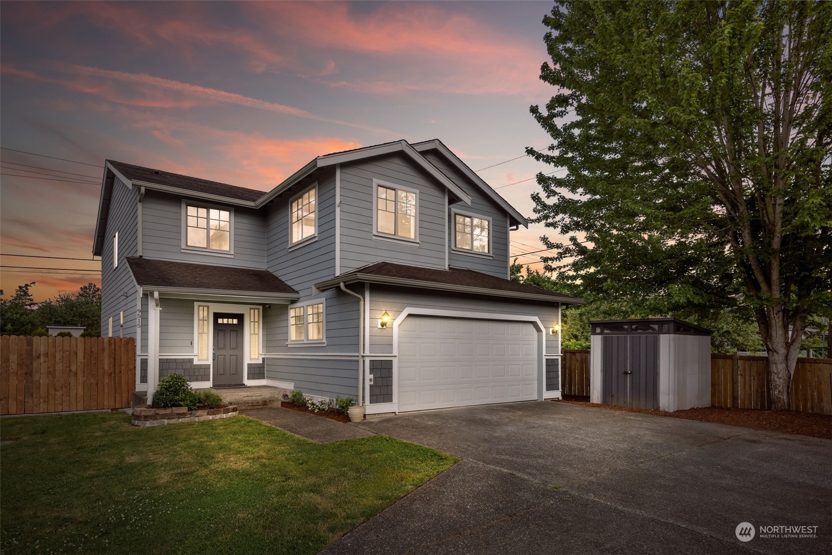 9515 10th Avenue Ct E