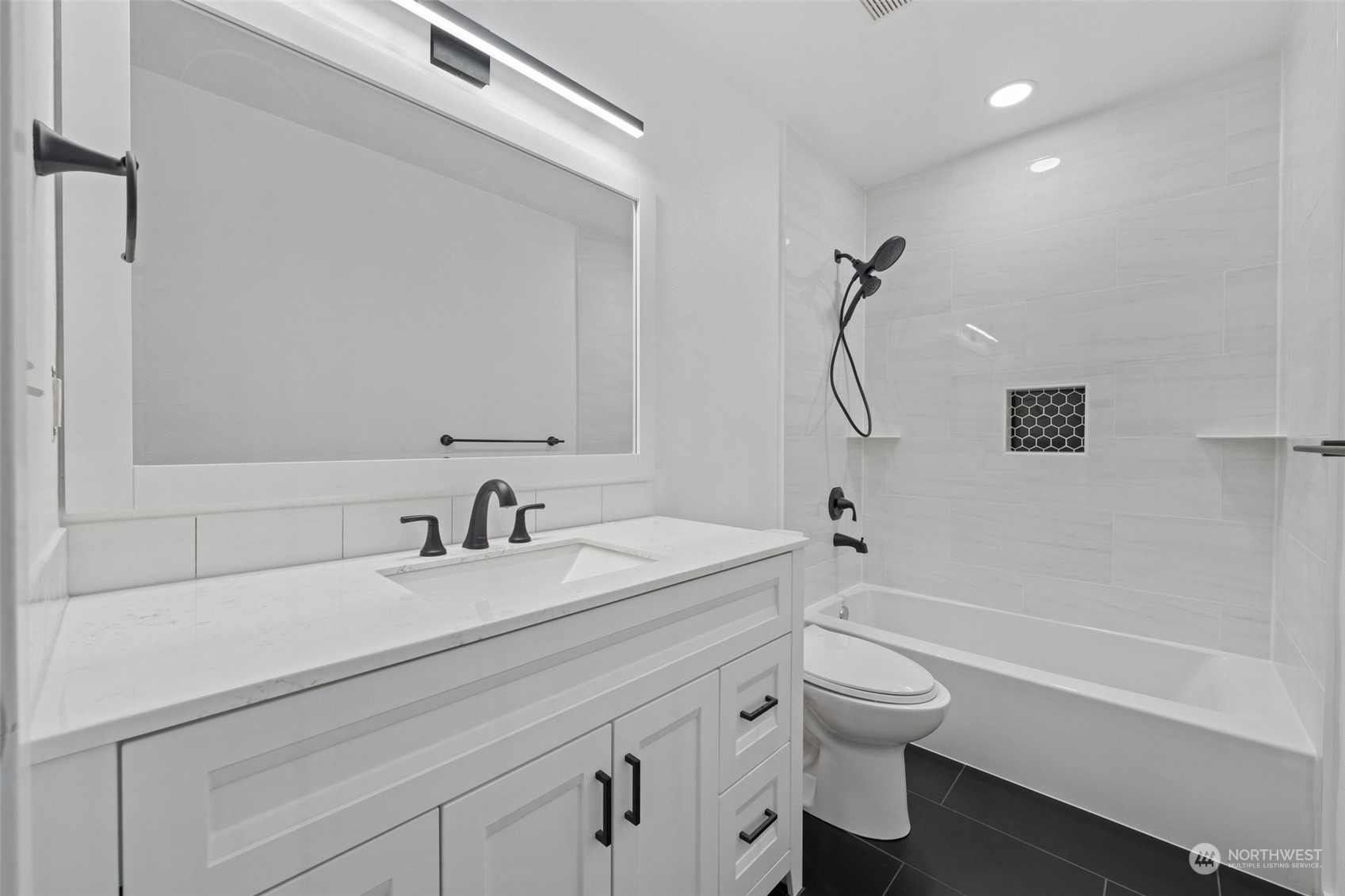 9515 10th Avenue Ct E