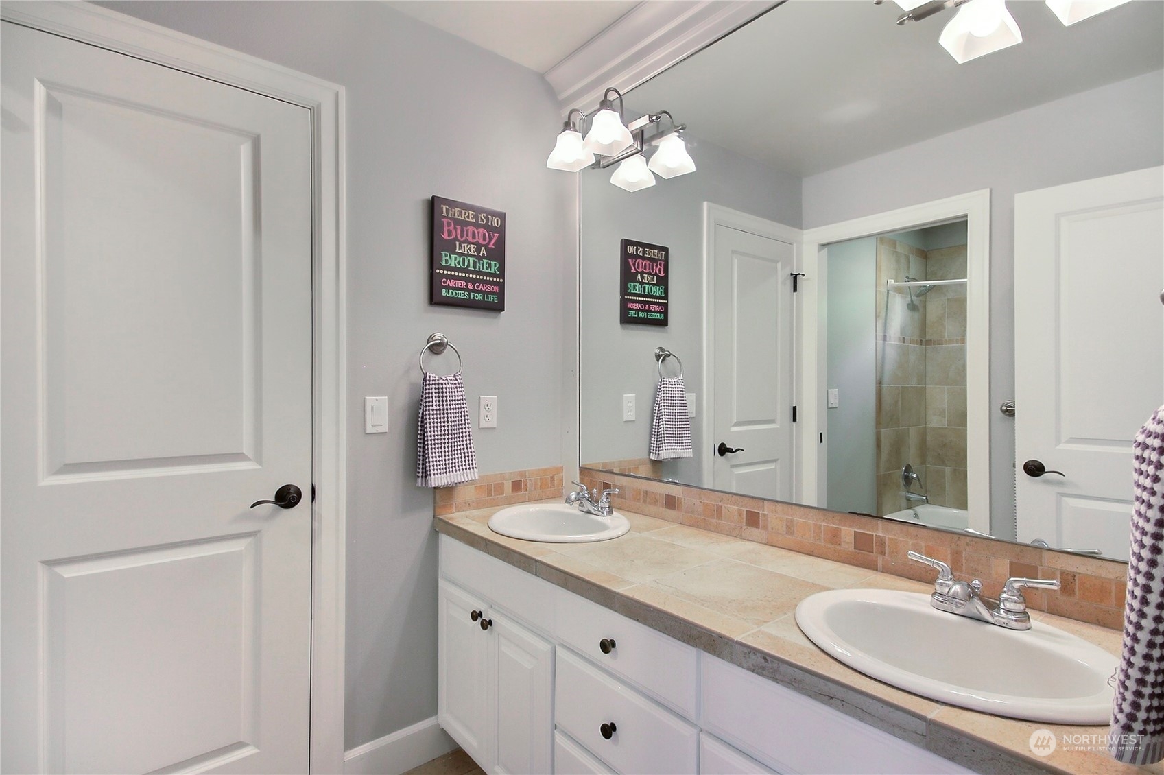 7319 Inverness Lane SE