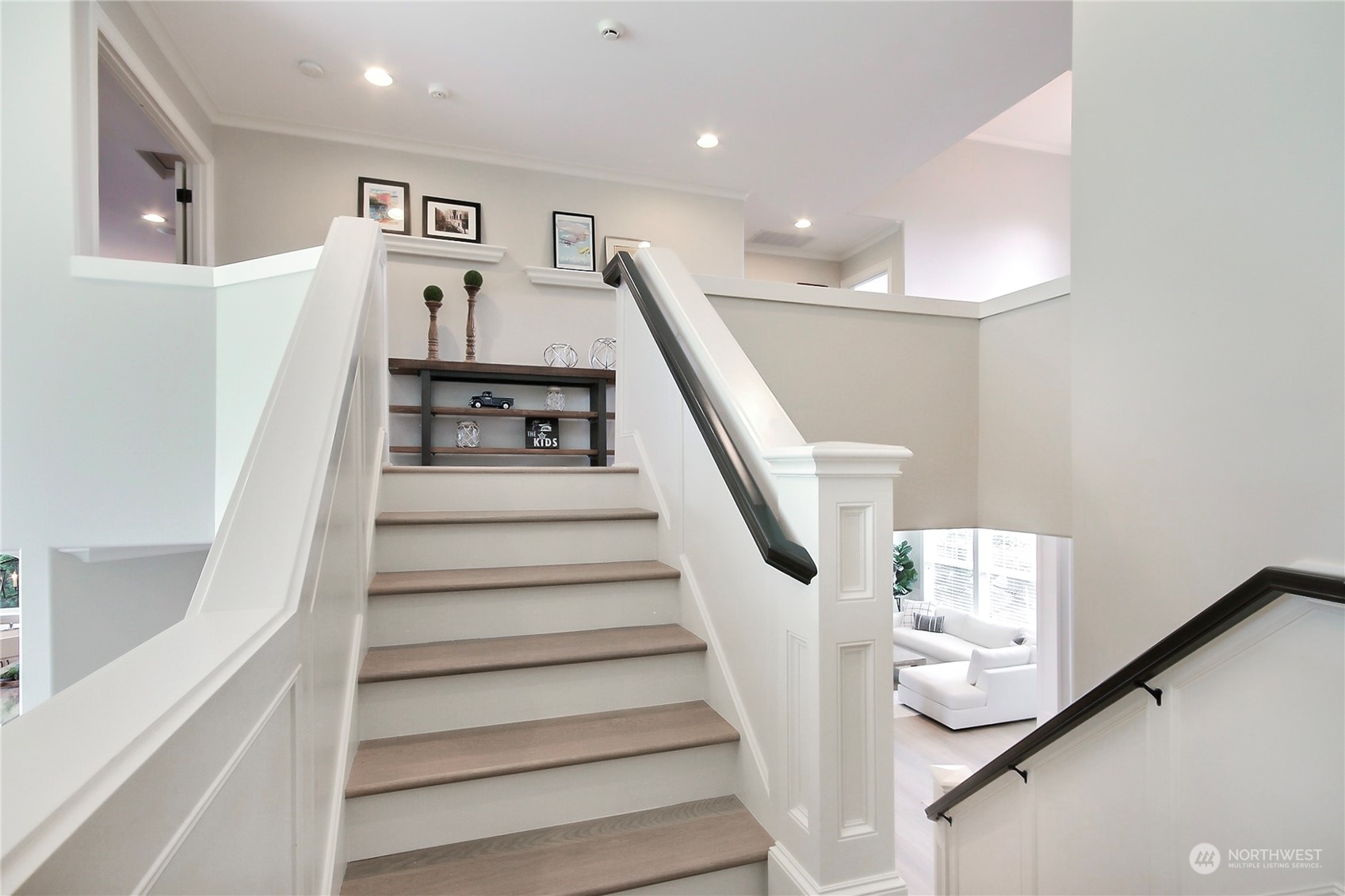 7319 Inverness Lane SE