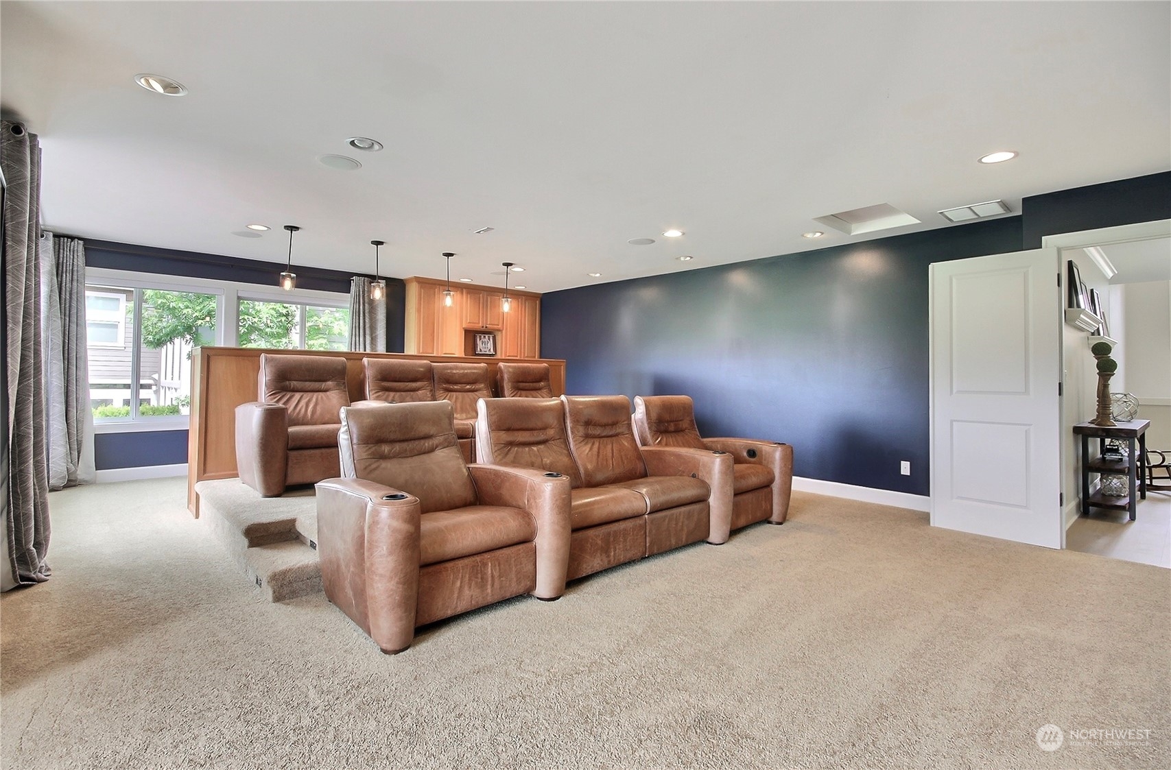 7319 Inverness Lane SE