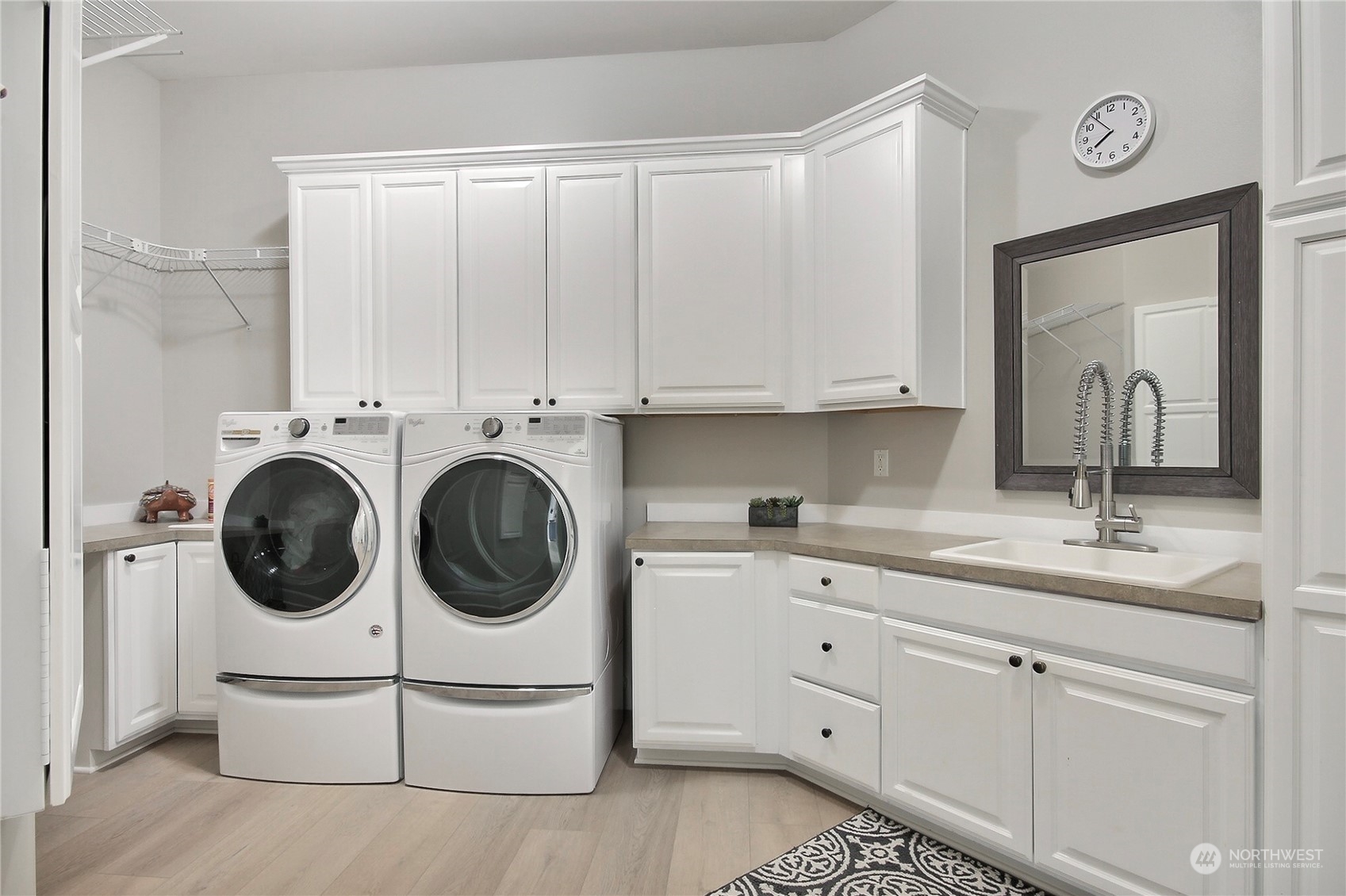 7319 Inverness Lane SE