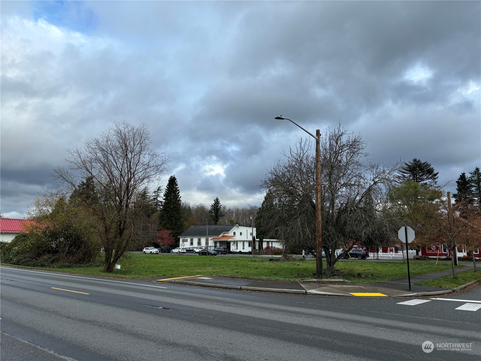 8437 Falls Avenue SE