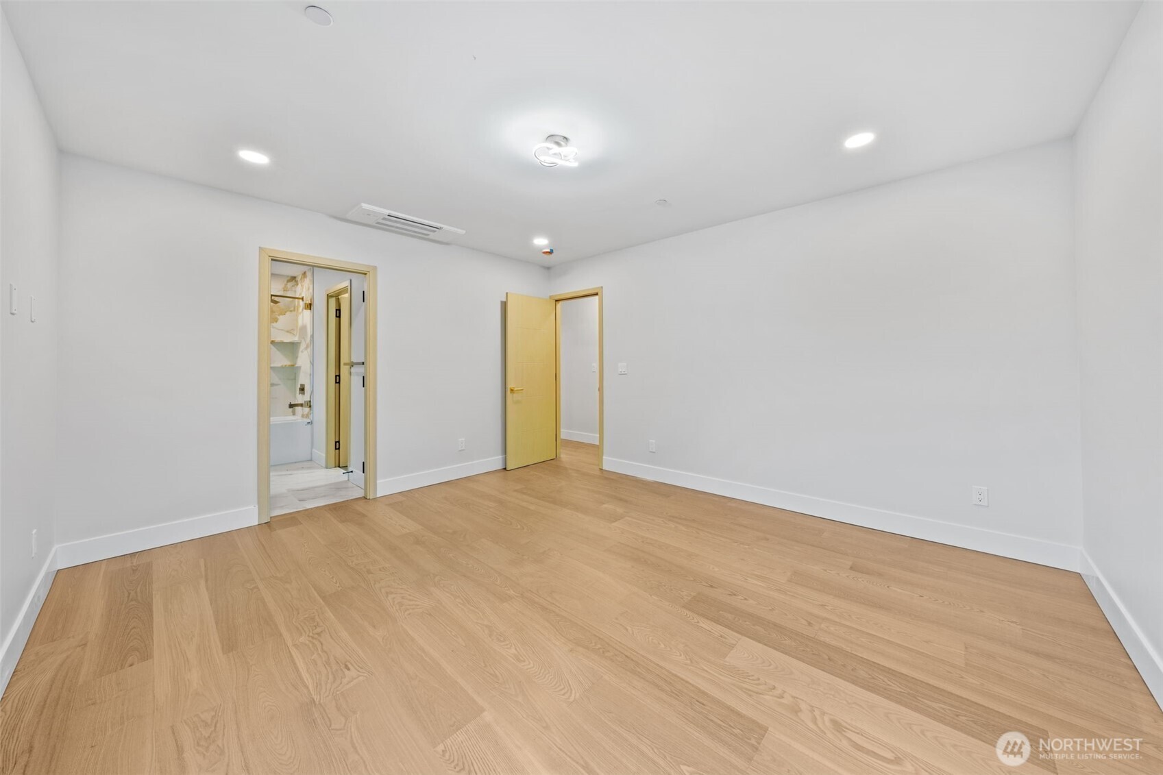 7905 240th Street SW