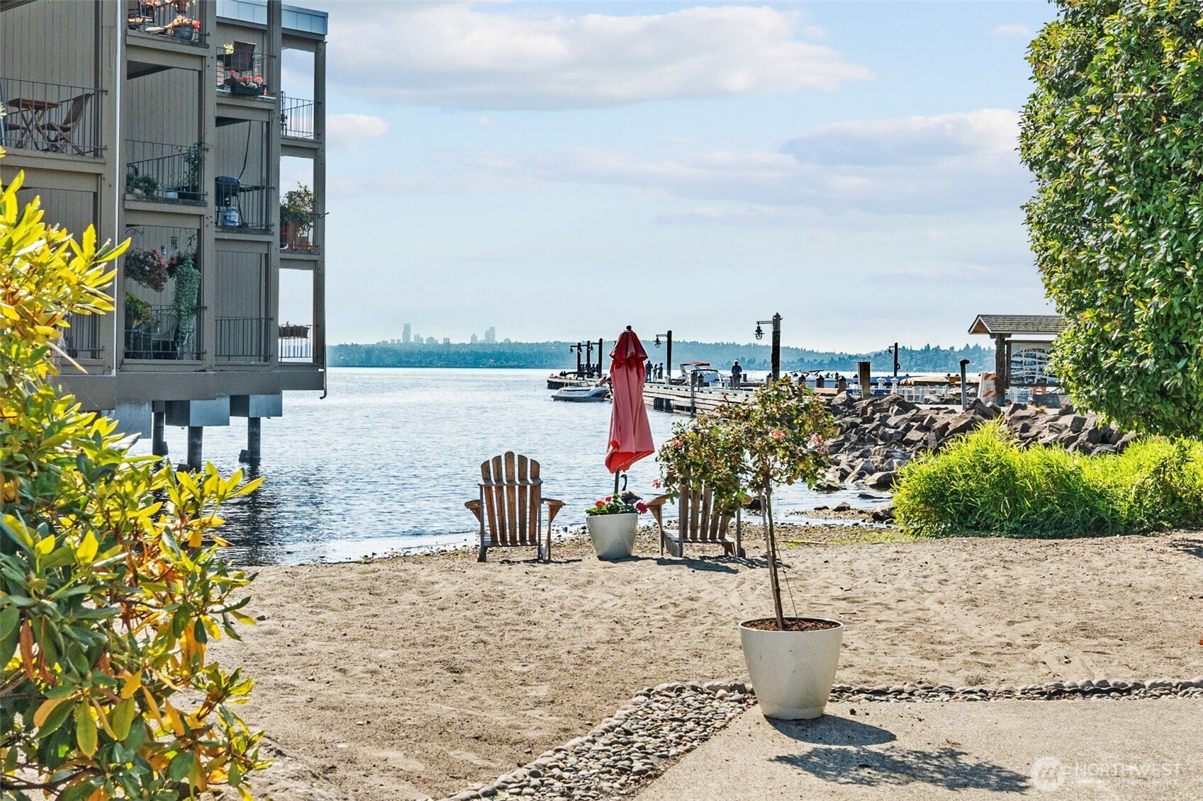 65 Kirkland Avenue Unit: 202