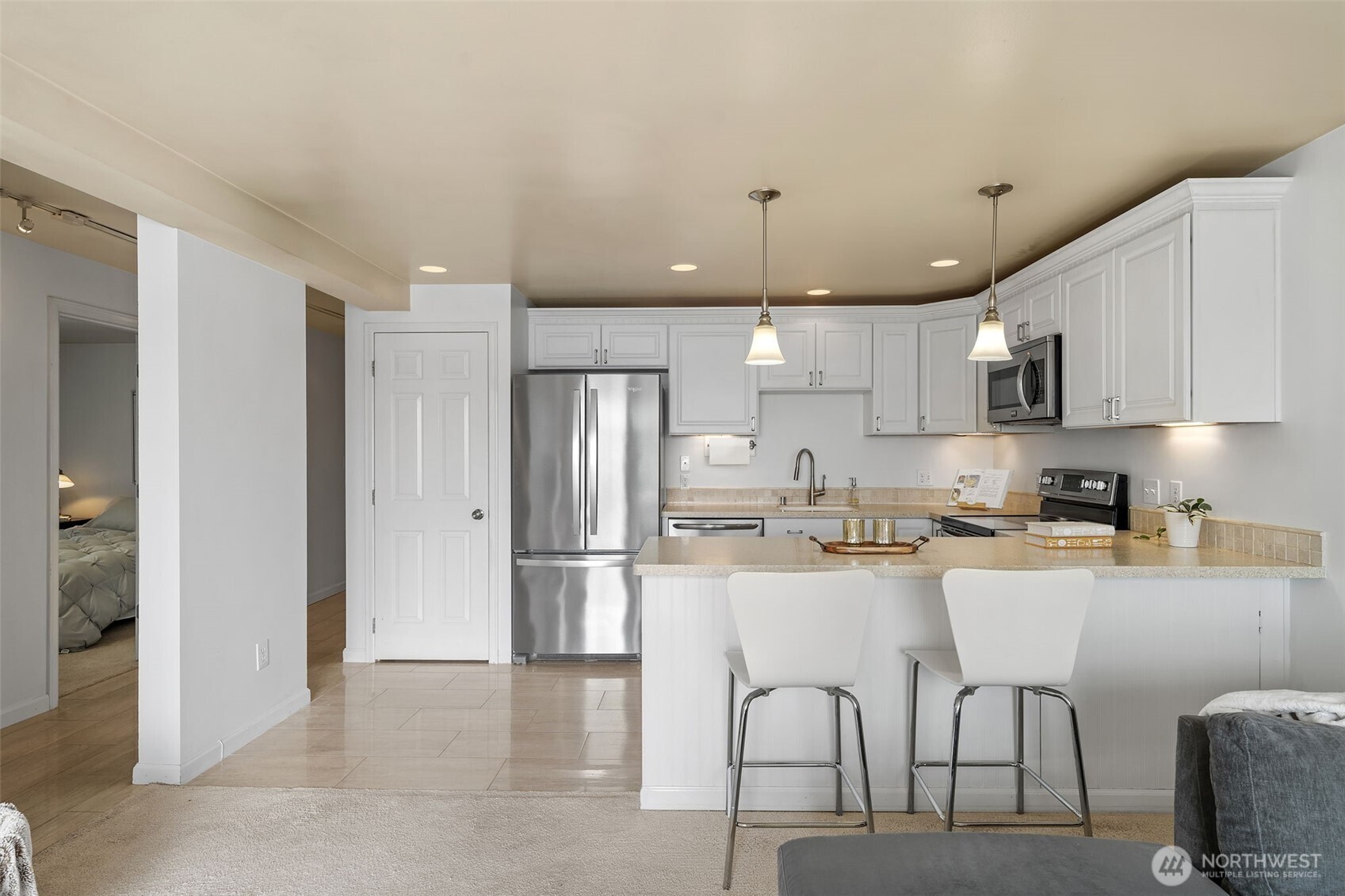 65 Kirkland Avenue Unit: 202