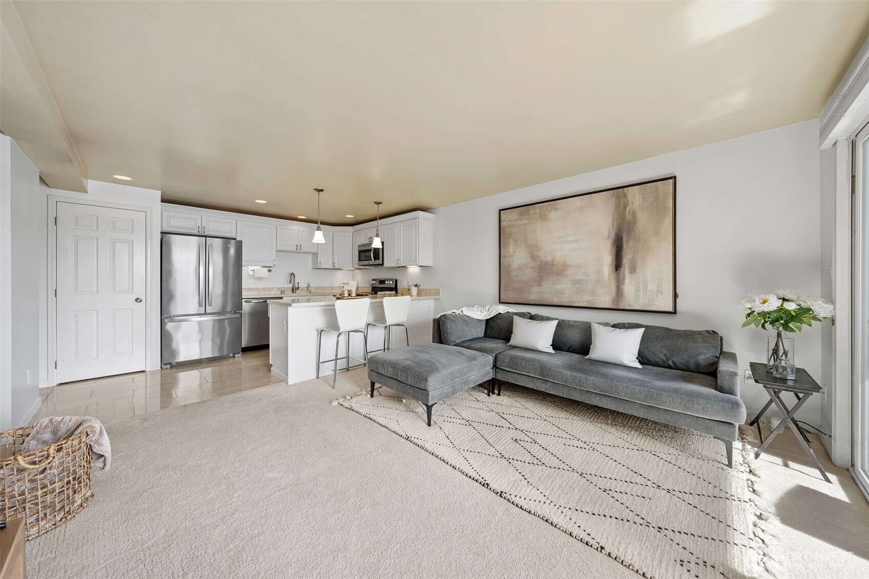 65 Kirkland Avenue Unit: 202
