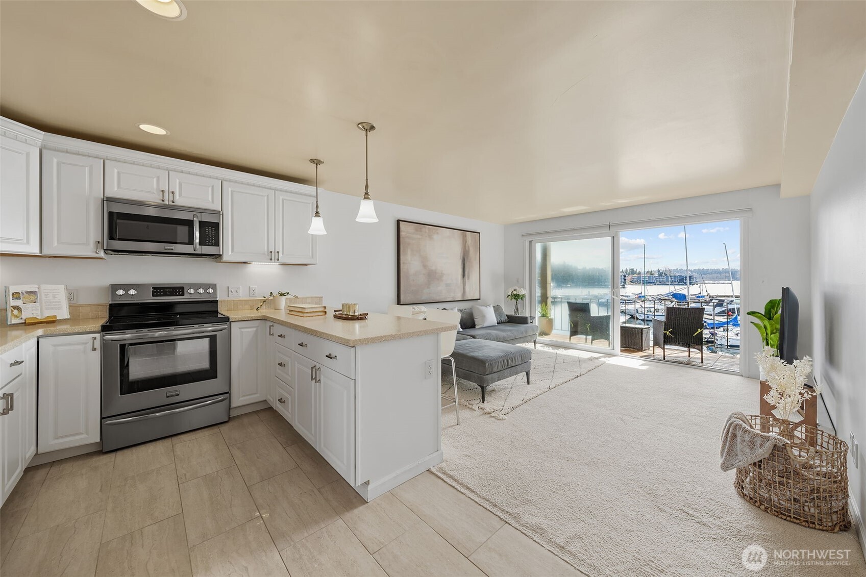 65 Kirkland Avenue Unit: 202