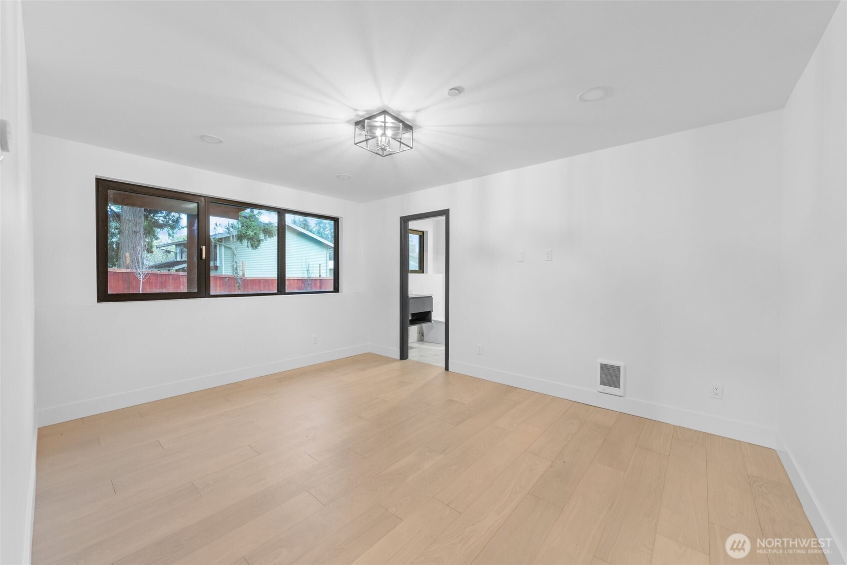 7907 240th Street SW