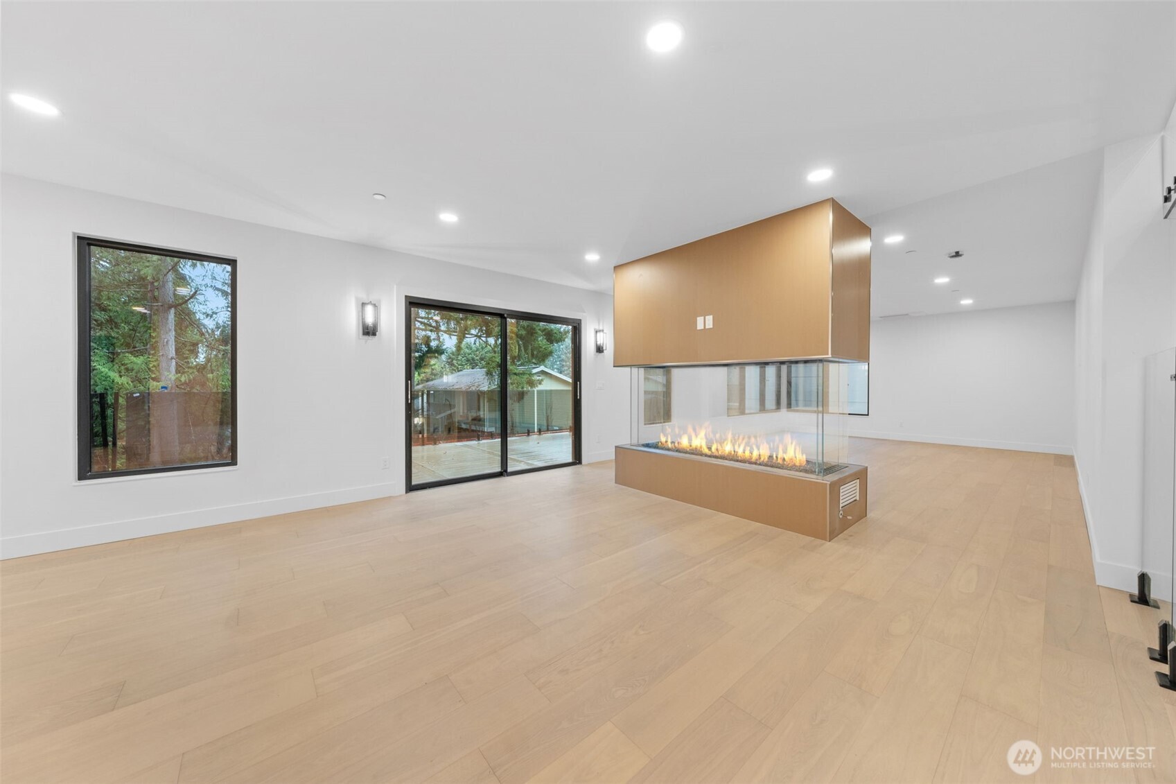 7907 240th Street SW