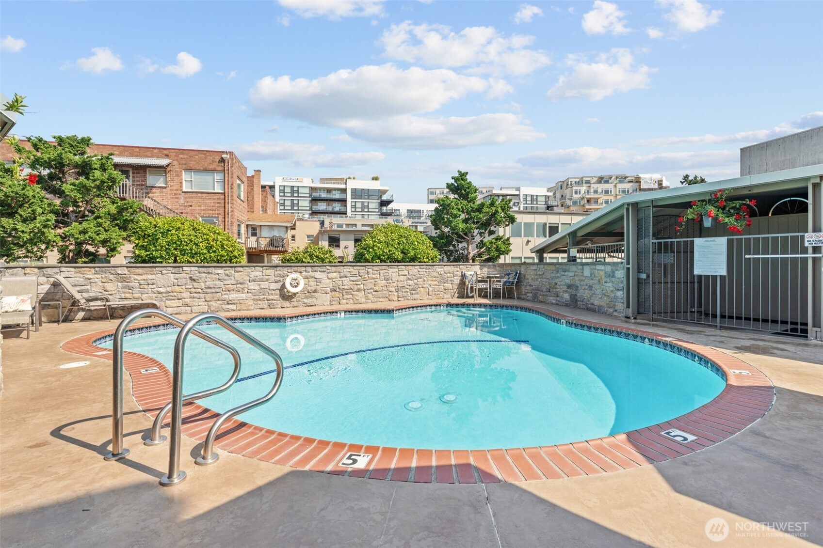65 Kirkland Avenue Unit: 202