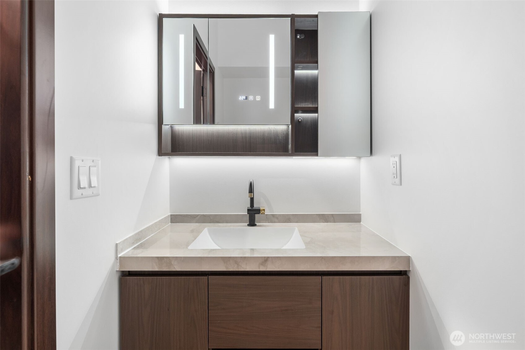 1219 158th Place SW