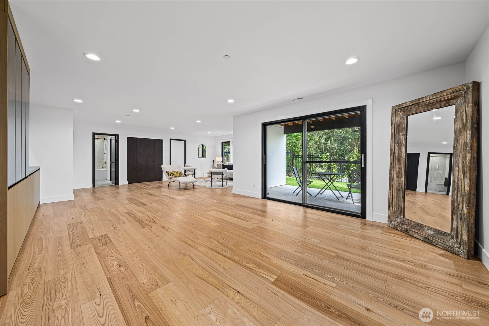 1219 158th Place SW