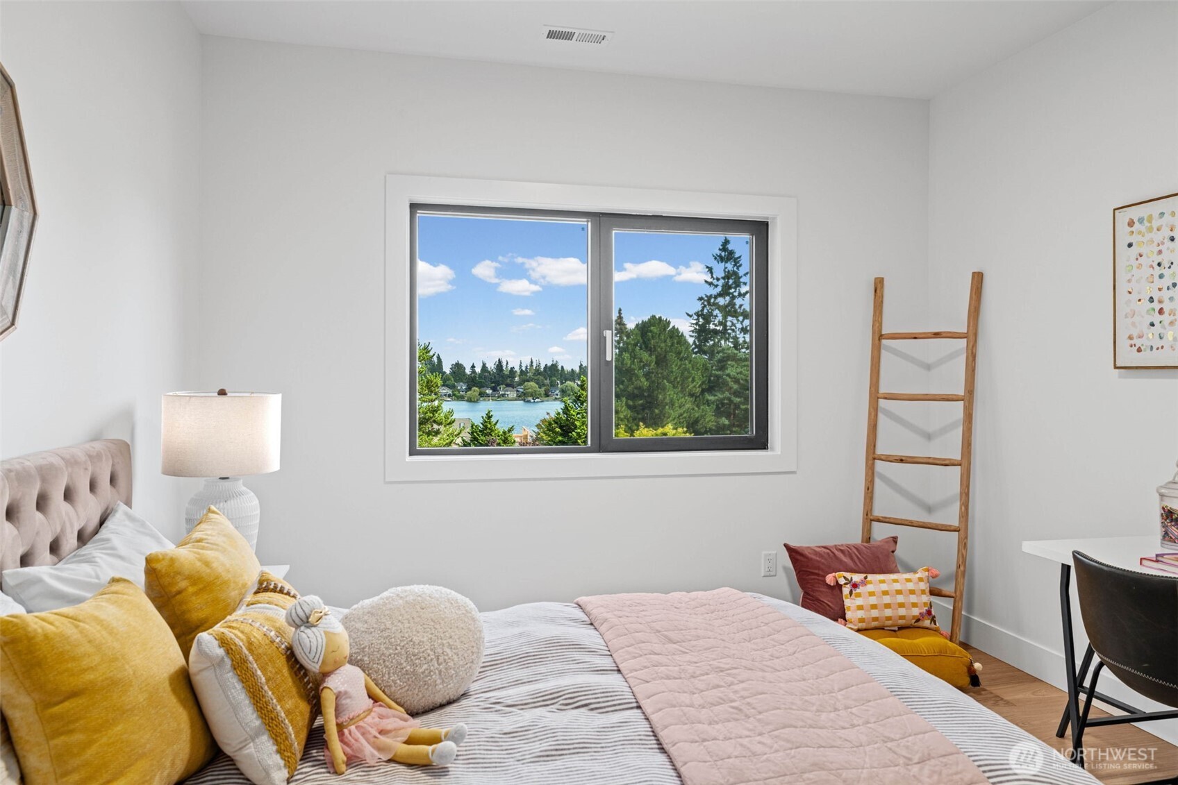 1219 158th Place SW