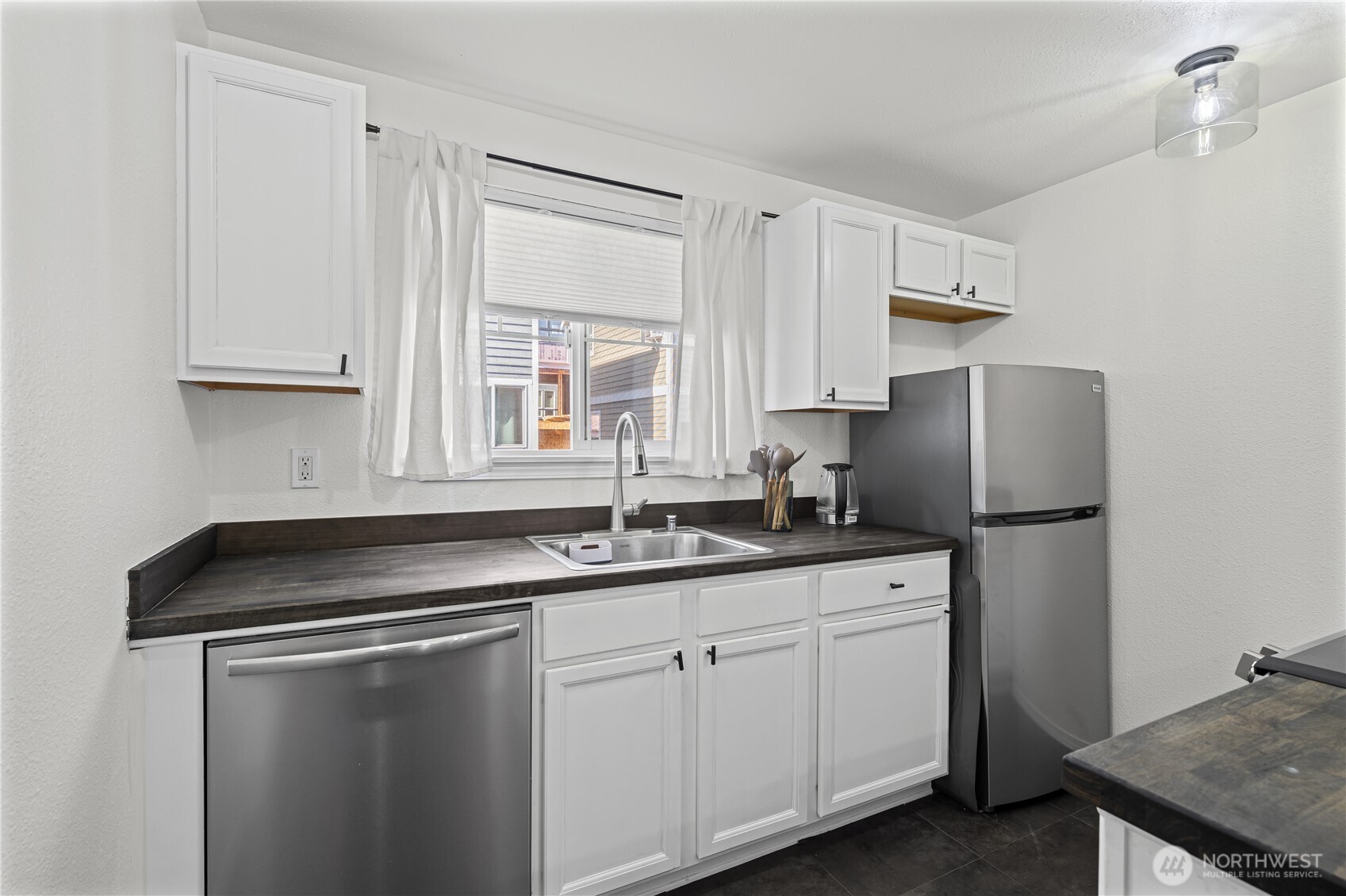1132 N 198th Street Unit: C302