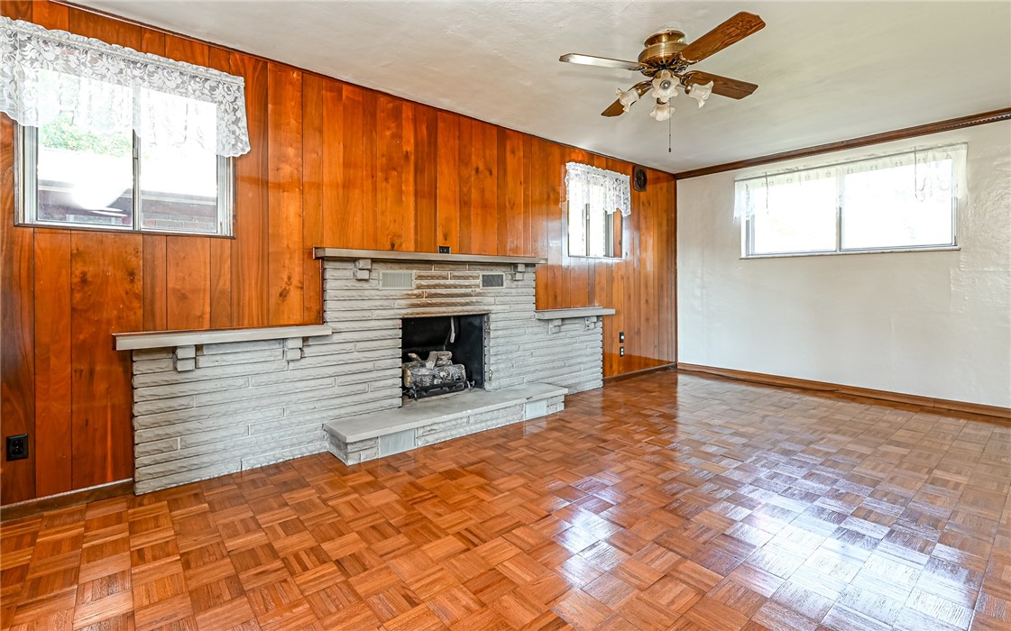 1584 Brinton Rd