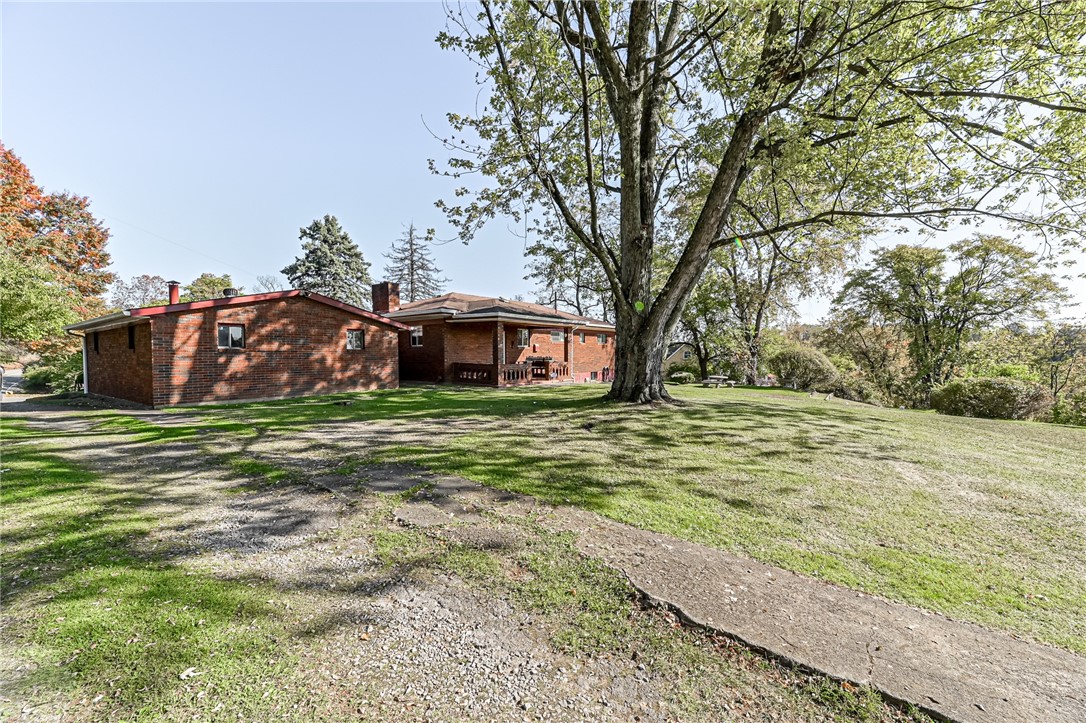 1584 Brinton Rd
