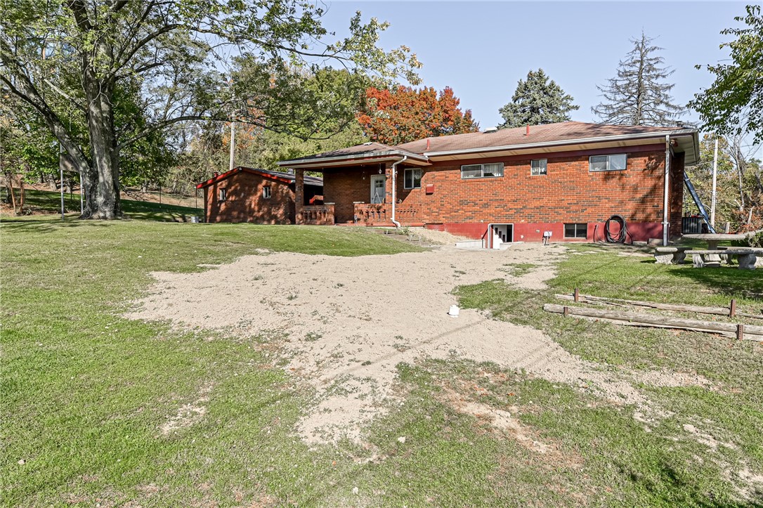 1584 Brinton Rd